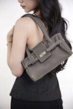 ÉLISE SHOULDER BAG ( Nâu Xám) - Ảnh 6